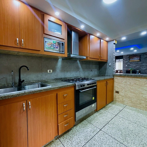 Imagen 2 de 9 de Apartemanto Remodelado El Cafetal, 133382 Ma