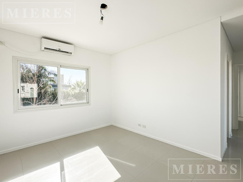 Casa En Venta Sobre Lote Interno En Los Alisos, Nordelta