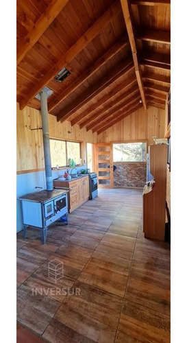 Imagen 5 de 12 de Sitio Con Casa Y Cabaña En Venta. Caburgua- Pucón