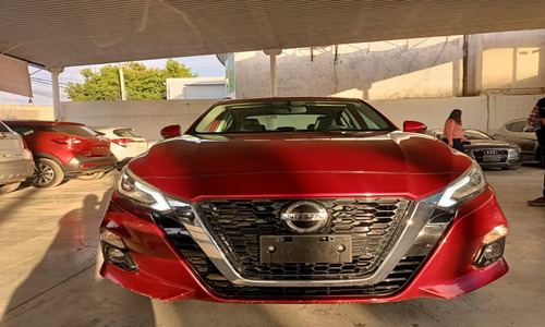 Nissan Altima 2.5 Advance Cvt