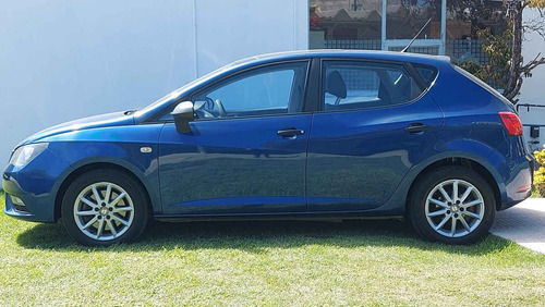 Imagen 2 de 15 de Seat Ibiza 2013 5p Blitz 5vel 2.0l