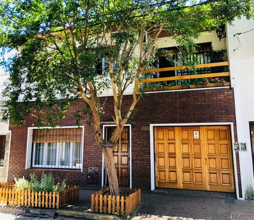 4 Amb + Jardin, Cochera Y Terraza! Impecable!