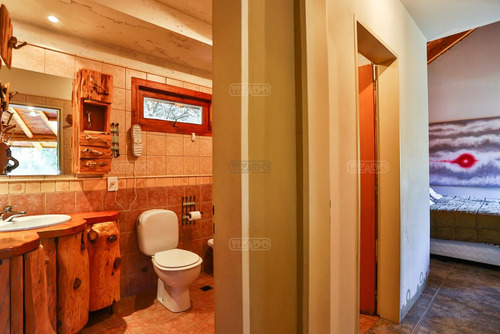Casa En Venta Ubicado En Lago Gutiérrez, Bariloche, Patagonia