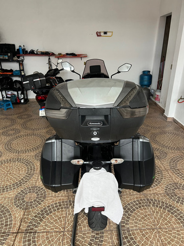 Versys 650 Tourer Abs