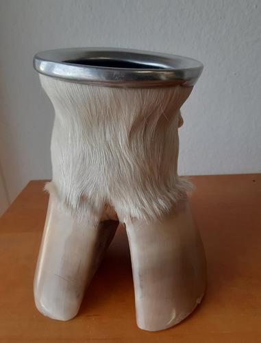 Imagen 3 de 3 de Mates Pezuña