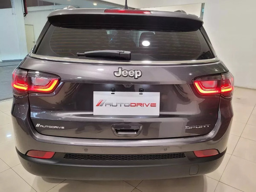 Jeep Compass 1.3 Sport At6