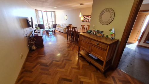 Imagen 4 de 30 de Vende Apartamento 3 Dormitorios, 2 Baños Y Garaje X 2 - Frente A La Rambla
