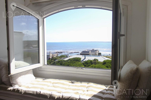Alquiler / Venta Casa Cuatro Dormitorios, Faro Jose Ignacio