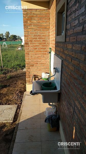 Imagen 6 de 14 de Casa A Estrenar En Barrio Acequias Del Aire - Roldan
