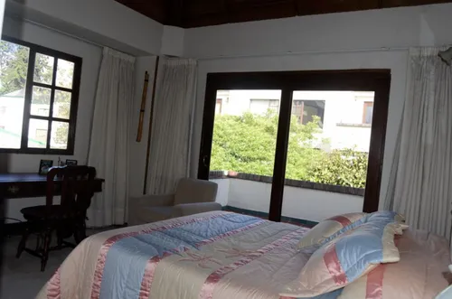 Casa En Arriendo/venta En Cerros De Niza. Cod A15361