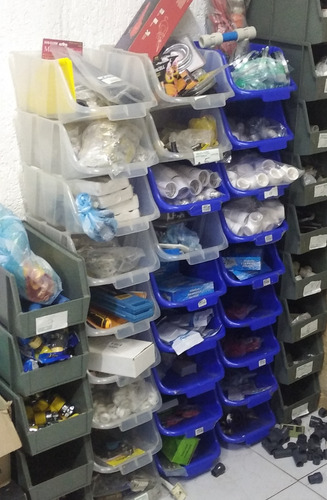 Inventario De Ferretería En Liquidación A Mitad De Costo