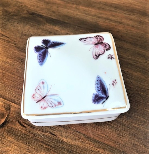 Imagem 3 de 5 de Porta Joia De Porcelana Borboleta