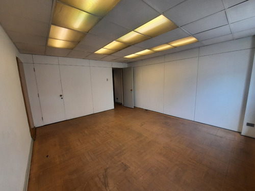 Mp- Oficina Compañia 1068 Un Privado Un Baño