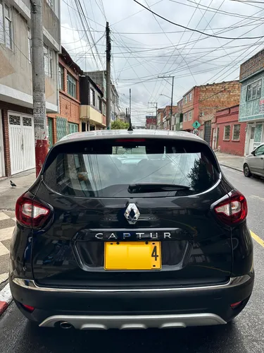 Renault Captur 2.0 Bose Automática