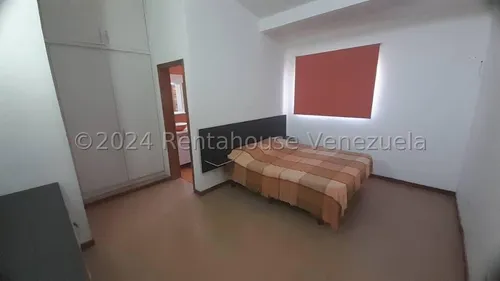 Thownhouse De Oportunidad Lc
