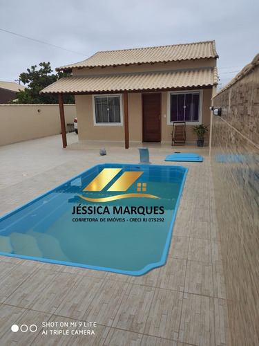 Imagem 1 de 9 de Casa De 2 Quartos, Área Gourmet E Piscina Em Unamar - 077.2