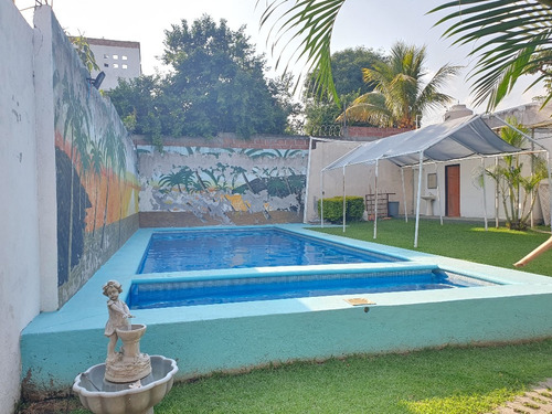 Salon Y Jardin Para Eventos Funcionando