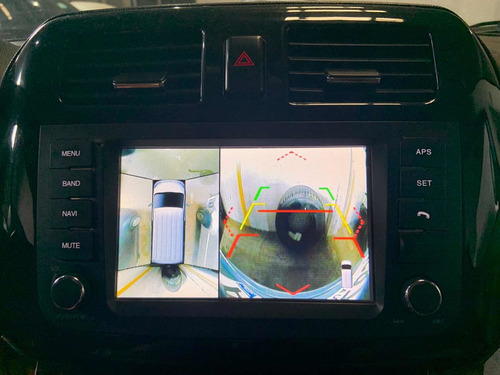 Imagen 14 de 16 de Gonow Starry Van 2015 1.5 Luxury Suv