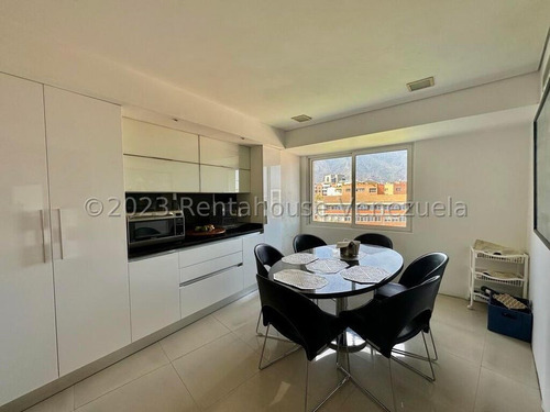 Se Vende Bello Apartamento En Las Mercedes Mls 25-12287