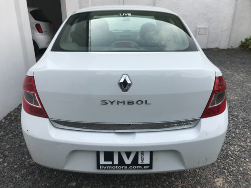 Renault Symbol Luxe 1.6 Año 2011 - Liv Motors