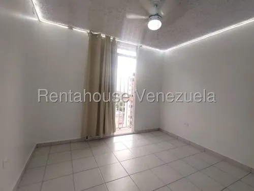 Marydoll Mogollon Vende Moderno Apartamento A Estrenar En Sotavento, Zona Oeste Barquisimeto-lara
