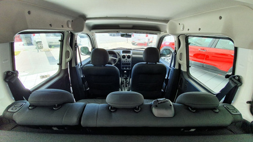 Imagen 12 de 16 de Berlingo Multispace Xtr Hdi 92