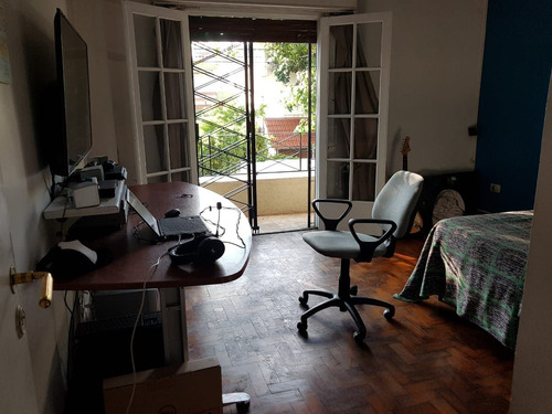 Casa En Venta En Parque Avellaneda