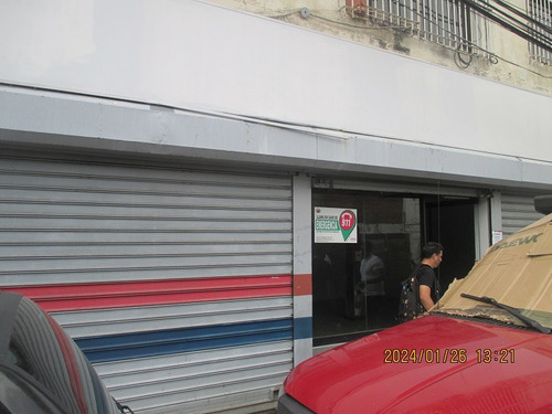 Local Comercial En Alquiler, Situado En Las Avenida Principal De Las Minas  De Barura.