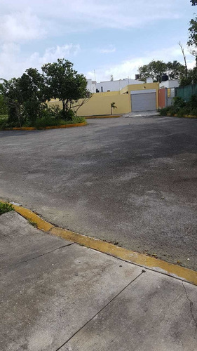 Imagen 5 de 10 de Rento Casa En Residencia Santa Fe Al Final De Av. La Luna