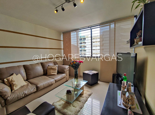 Imagen 2 de 21 de En Venta Apartamento En La Llanada / 0414-3907836