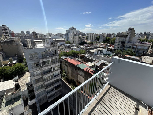 Venta Departamento 3 Ambientes A Refaccionar Con Dependencia, Cochera Y Baulera - San Cristóbal