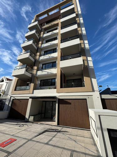 Departamento De 2 Y 3 Ambientes Diseño 24 - Ituzaingó Sur