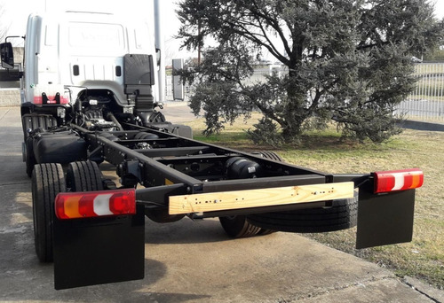 Imagen 4 de 11 de Mercedes Benz Accelo 1016/39 Caja Automatizada