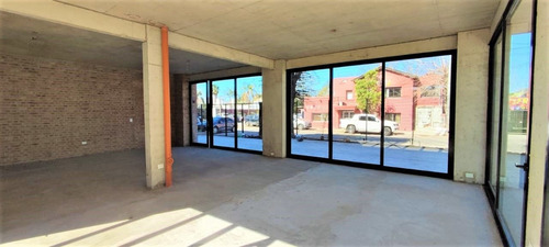 Imagen 4 de 17 de Oppel | Local En Venta | Square Pilar | Cod: 32012