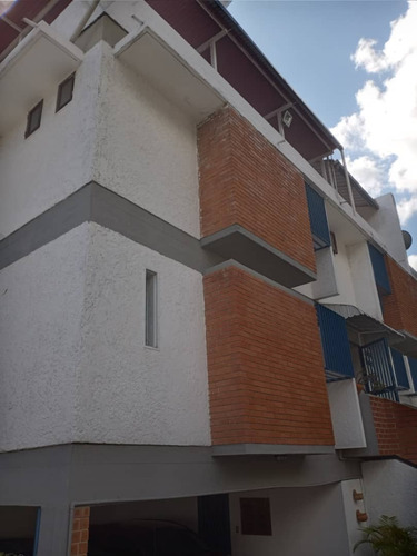 Imagen 1 de 13 de Alquiler De Oficinas En Los Dos Caminos Con Excelente Ubicacion Y Acabados De Calidad