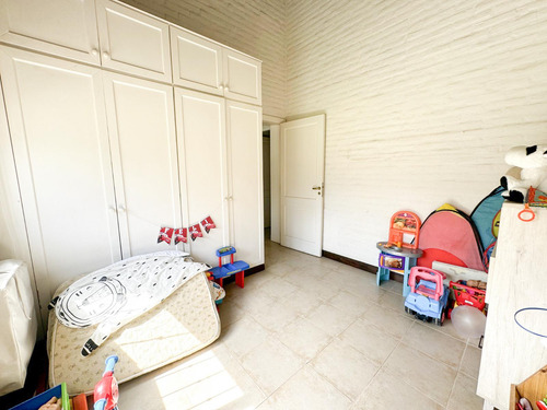 Ernesto Palacio 9200 - Casa En Venta De 3 Dormitorios - Rosario Fisherton