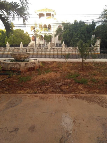 Imagen 2 de 14 de Casa En Mérida Centro, Mérida