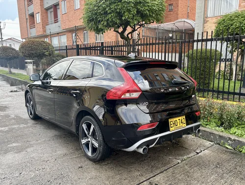 Volvo V40 2.0 T4 Drive-e R-design