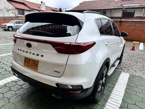 Kia Sportage Gt 2.0L Gt Line 4X2 At