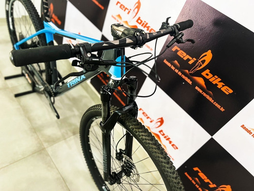 Bicicleta Trinx V1200 Pro Carbon 12v Sram