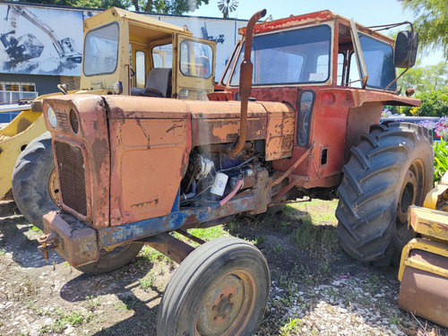 Tractor Fiat 700 Con Toma Hidráulica