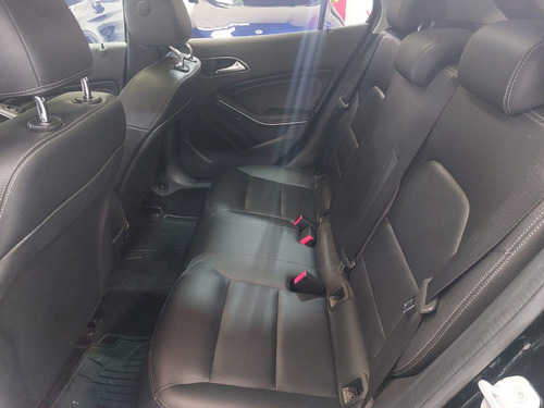 Mercedes-Benz Clase GLA 1.6 200 Cgi Sport At