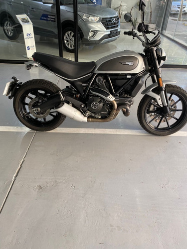 Imagen 2 de 15 de Ducati Scrambler 800 Icon
