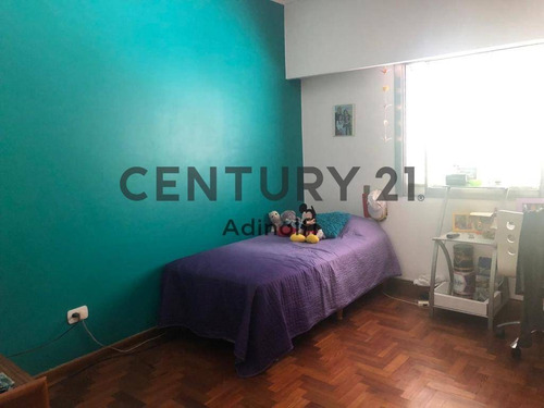 Imagen 15 de 19 de Calle 20 Esq. 48 - Casa De 4 Dormitorios Y Cochera A La Venta