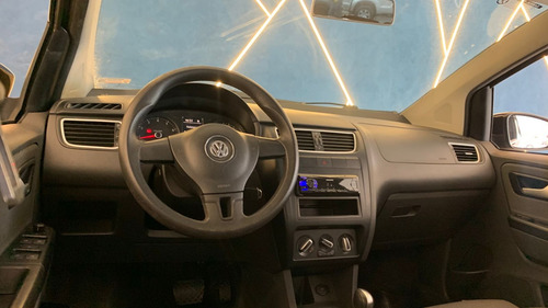 Volkswagen Fox 1.6 Vht I-motion Total Flex 5p