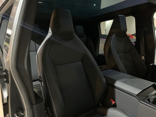 Tesla Cybertruck Cyberbeast