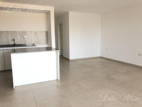 Imagen 3 de 14 de Venta - Dpto 3 Ambientes En Casuarinas Garden - Canning