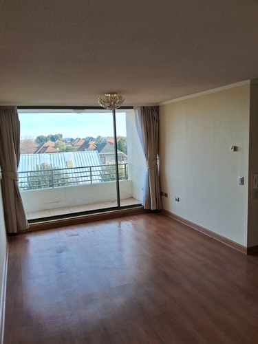 Departamento De Lujo En Sector Residencial: 2 Dormitorios, 2