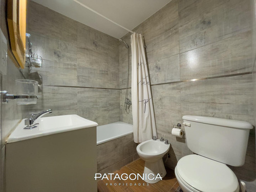 Venta Depto Monoambiente 35 M² Deck Privado, Amoblado Y Equipado, Centro