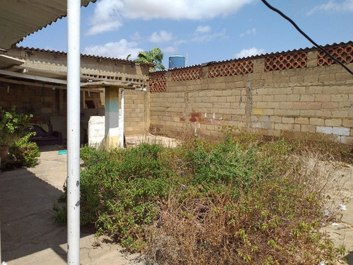 Imagen 7 de 7 de Casa En Urb Ampies De Coro. 0414-5725250 Cod 22-4311